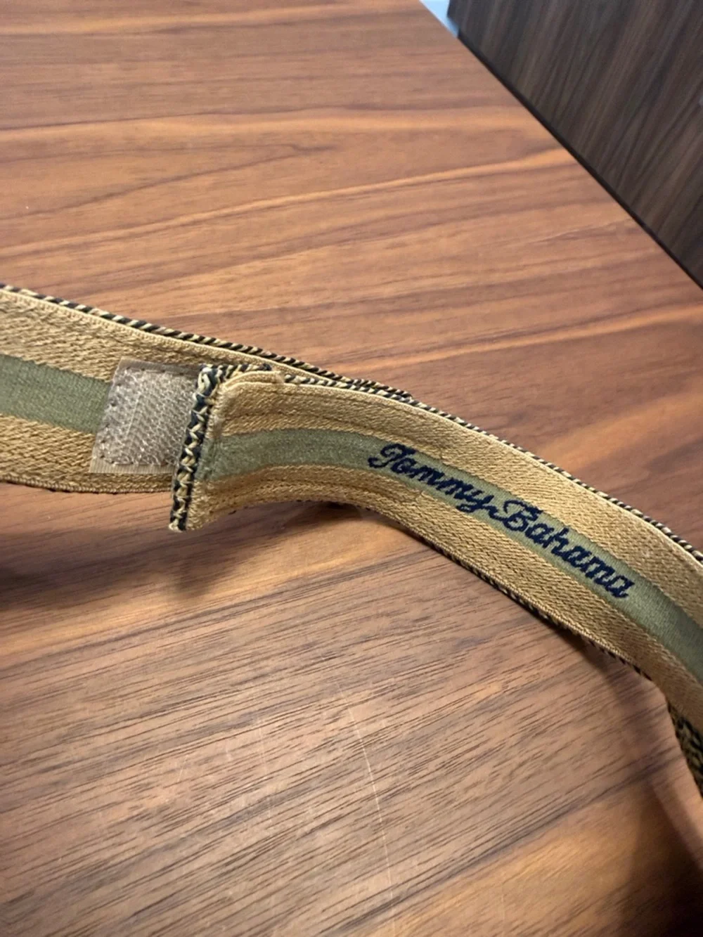 Tommy Bahama Woven Straw Visor in Natural/Tan - Picture 3 of 6